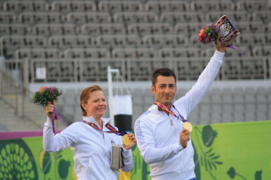 Nespoli e Valeeva esultano per l'oro di Baku