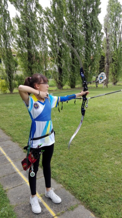 Benedetta Morganti al tiro in allenamento