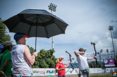 La squadra mixed team compound