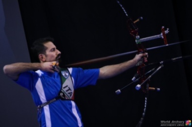Massimiliano Mandia al tiro