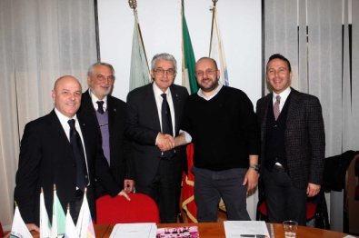 Mauro Berruto con il Presidente FITARCO Mario Scarzella, i Vicepresidenti FITARCO Paolo Poddighe e Sante Spigarelle e il Segreta
