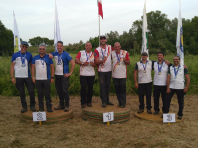 Il podio a squadre maschile dei campionati regionali campagna del Lazio
