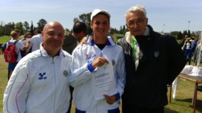 Federico Fabrizzi insieme al presidente Mario Scarzella e al Vicepresidente Paolo Poddighe nel giorno della qualificazione