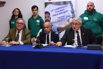 Uno scatto dalla conferenza stampa