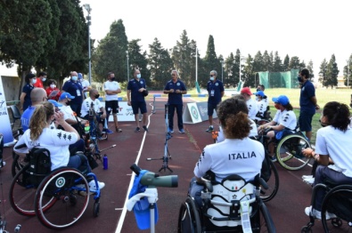 Gli azzurri con lo staffa tecnico nell'ultimo raduno di Reggio Calabria