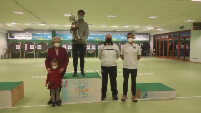 La junior Lucia Mosna premiata per la vittoria del memorial Vanzo