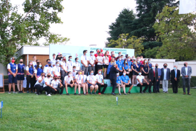 Foto di gruppo dei premiati a squadre a Porec